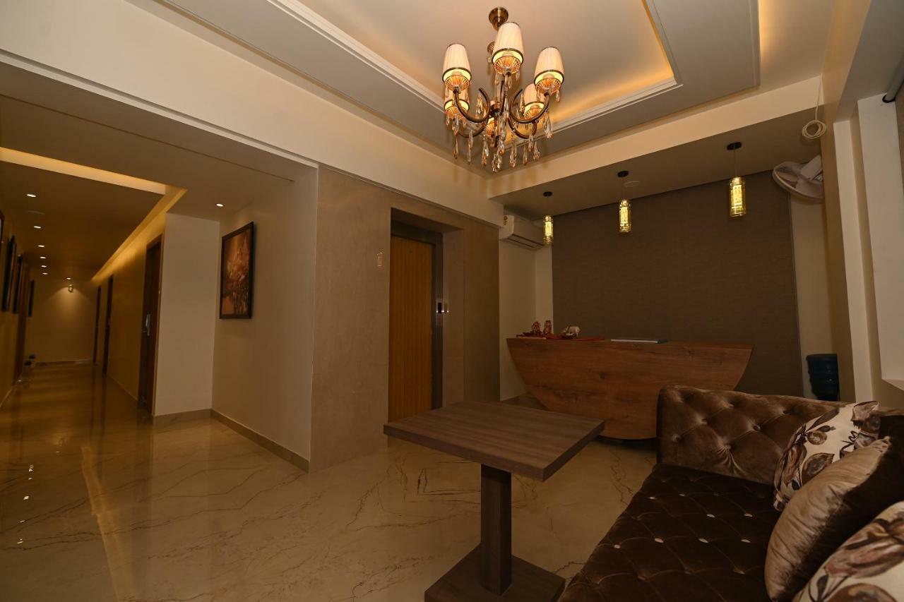 Sugar Stars Hotel Varanasi